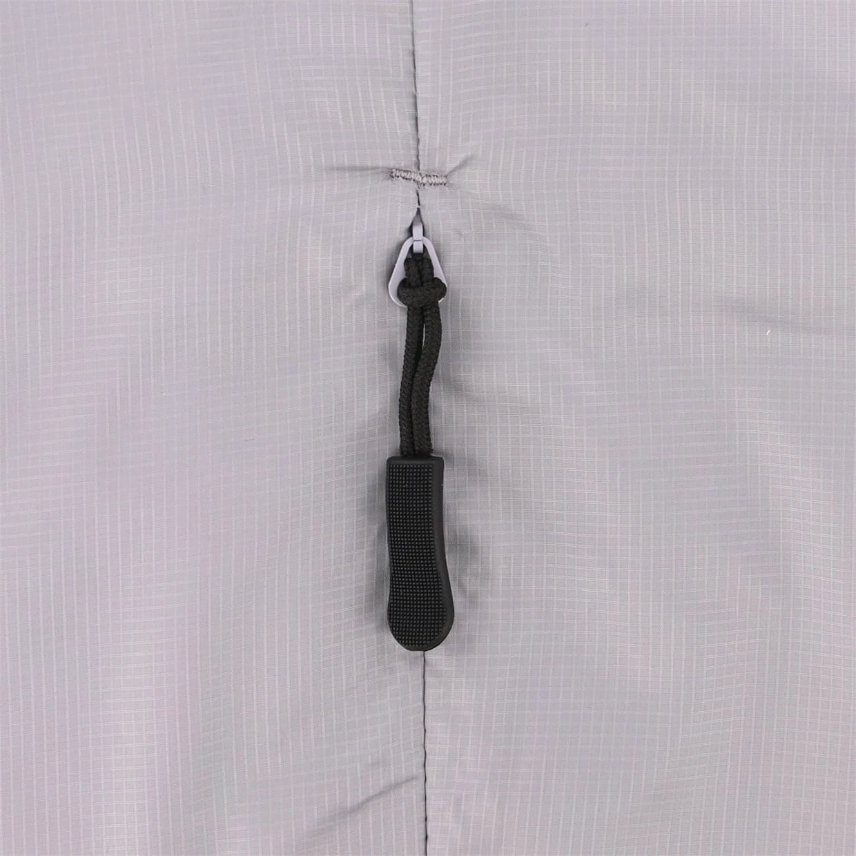 FootJoy Full-Zip Insulated Wind Previous Season Apparel Style Outerwear Vest Golf Apparel 8 FootJoy Full-Zip Insulated Wind Previous Season Apparel Style Outerwear Vest Golf Apparel - Image 6